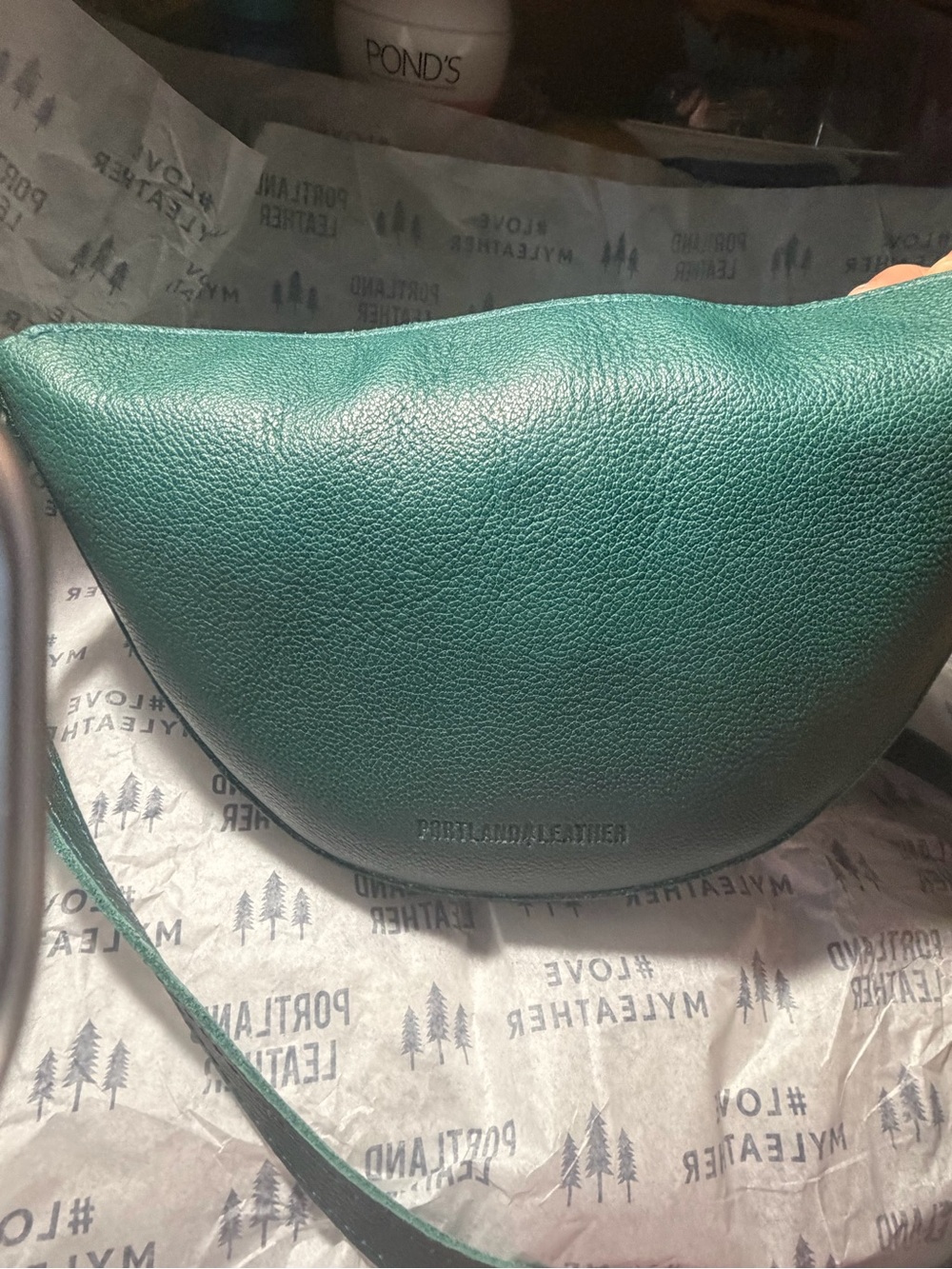 Portland Leather Koala sea glass Crossbody/sling Bag - Picture 3 of 8
